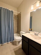 Building Photo - 6807 Bardsdale Ct