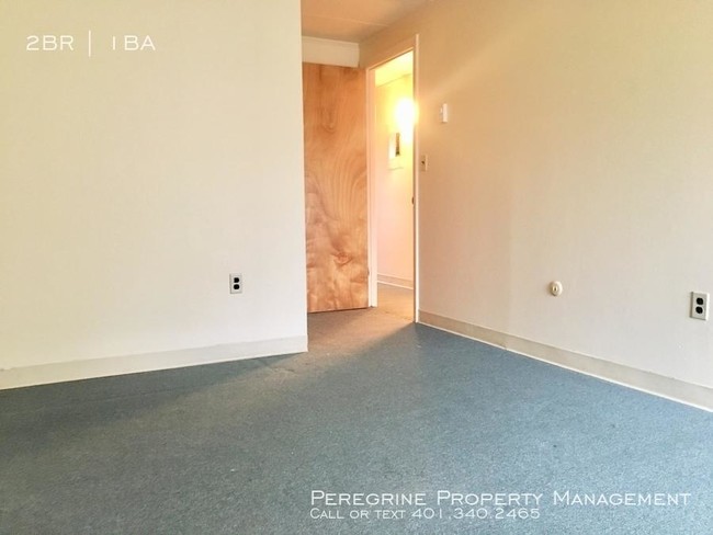 Building Photo - 2 bedroom in Pawtucket RI 02860