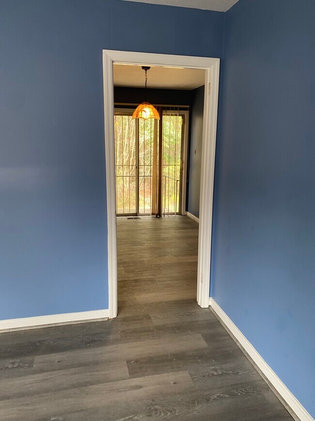 Foto del edificio - 1926 Corrinna St