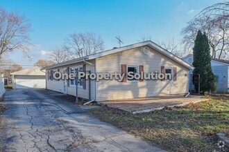 Building Photo - 6615 Rhode Island Ave