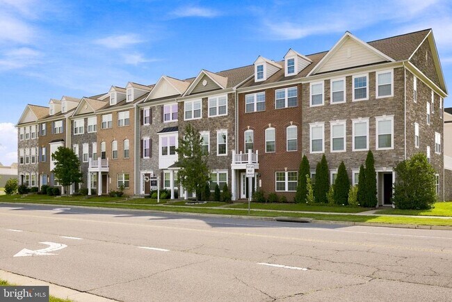 Foto del edificio - 25678 Pleasant Valley Rd