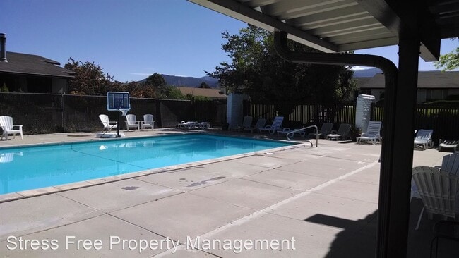 Building Photo - 2 br, 2 bath House - 935 Three Fountains
