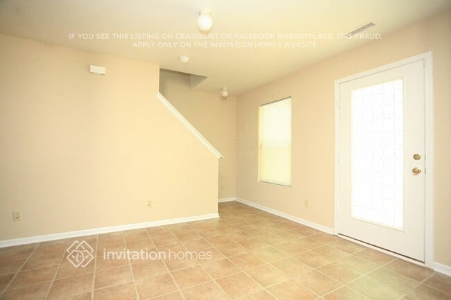 Foto del edificio - 5425 Idlewild Rd N