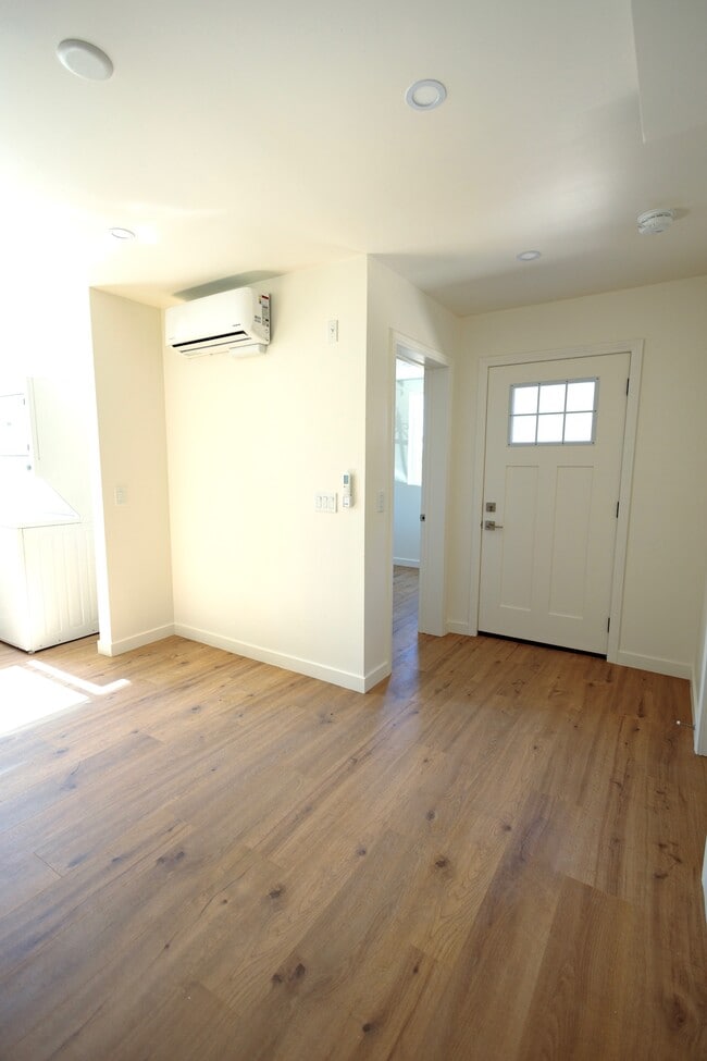 Foto del edificio - 3172 Fairmount St