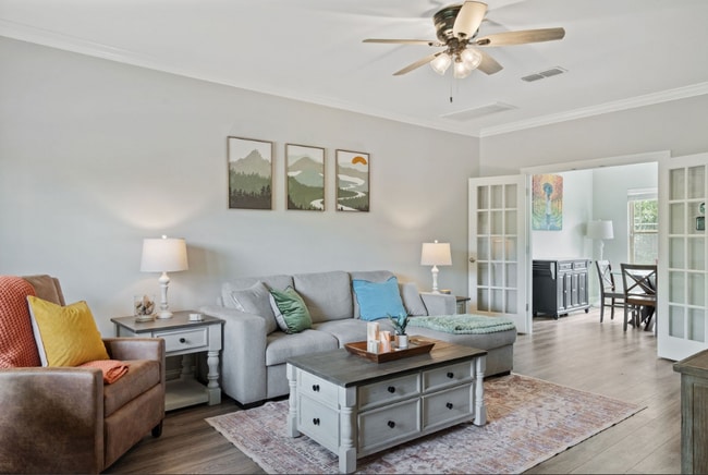 Building Photo - 1122 Cotillion Dr