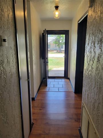 Foto del edificio - 1604 Hawkins St