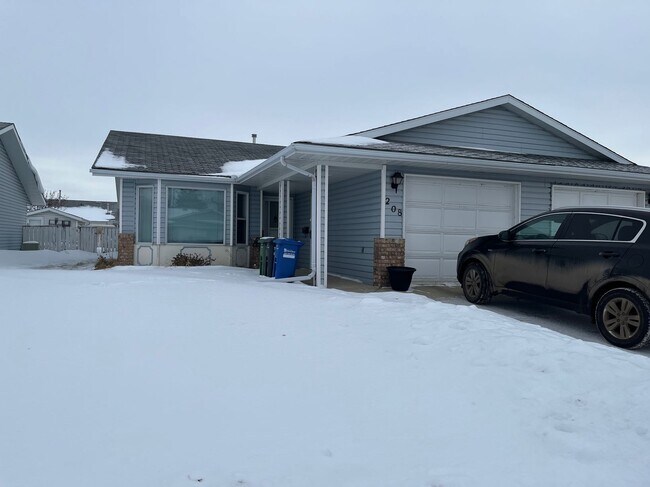Photo du bâtiment - 2 Bed 1 Bath Unit in Red Deer, AB