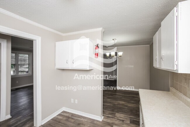 Foto del edificio - 2325 Boulevard Rd