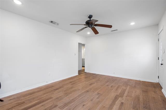 Building Photo - 6870 Briar Rd