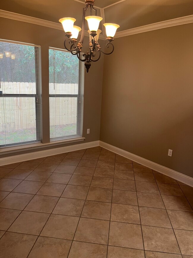 Building Photo - 6005 Kirsten Ln