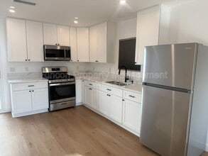 Building Photo - 607 Lemon Way