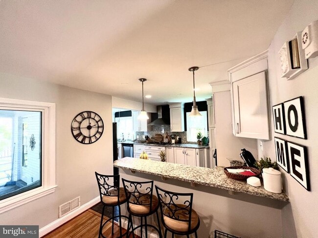 Building Photo - 7113 Marlan Dr