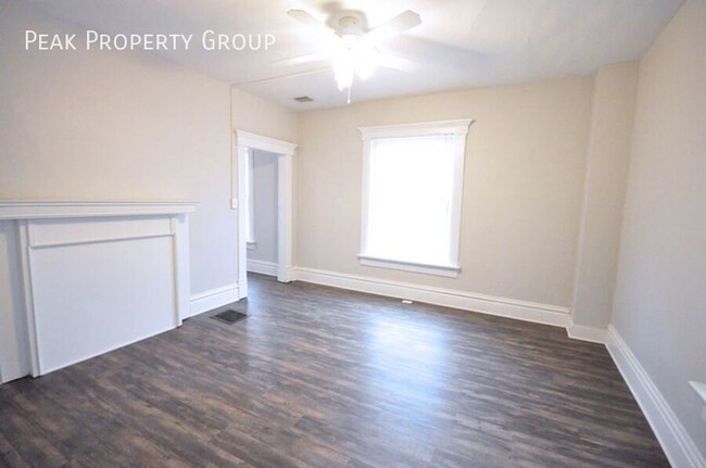Building Photo - 26 E Blake Ave