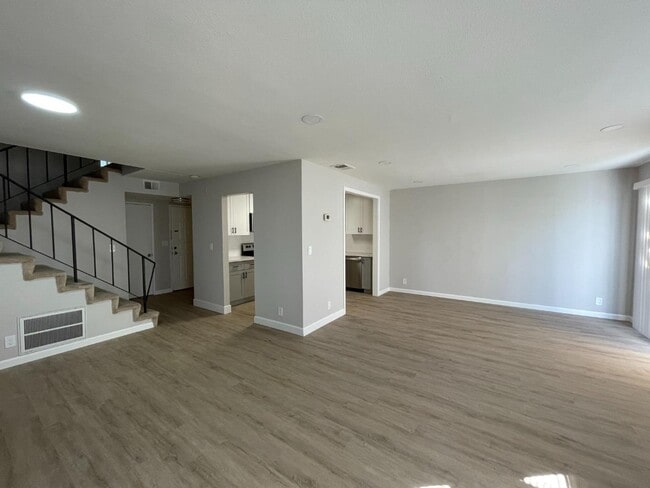 Foto del edificio - 309 Cravens Ct