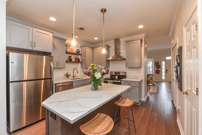 Photo - 116 Fairmont Pl House