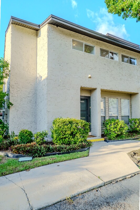 Foto del edificio - 4417 Rayfield Dr
