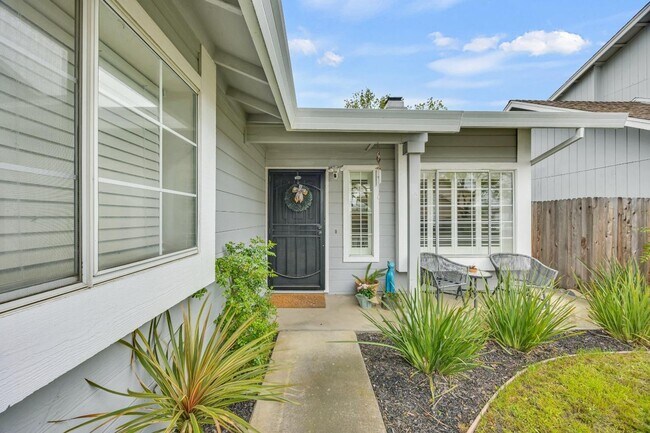 Foto del edificio - Adorable 3 bedroom 2 bath home