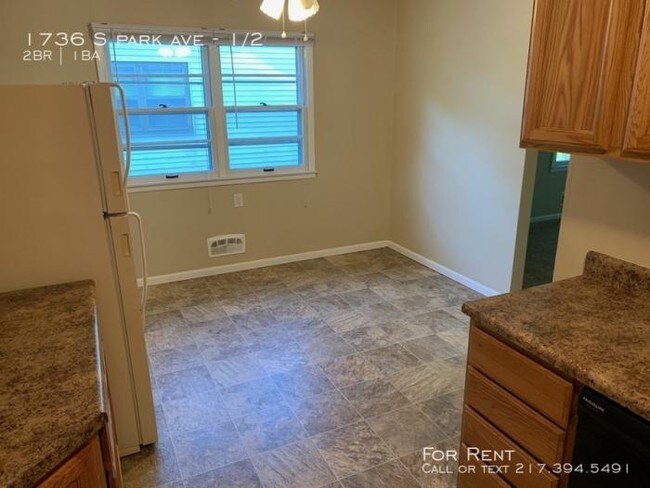 Building Photo - 2 bedroom in Springfield IL 62704