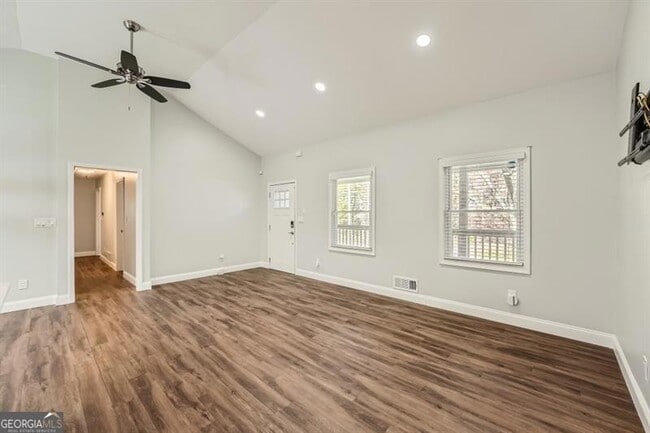 Photo - 459 Holcomb Bridge Rd House