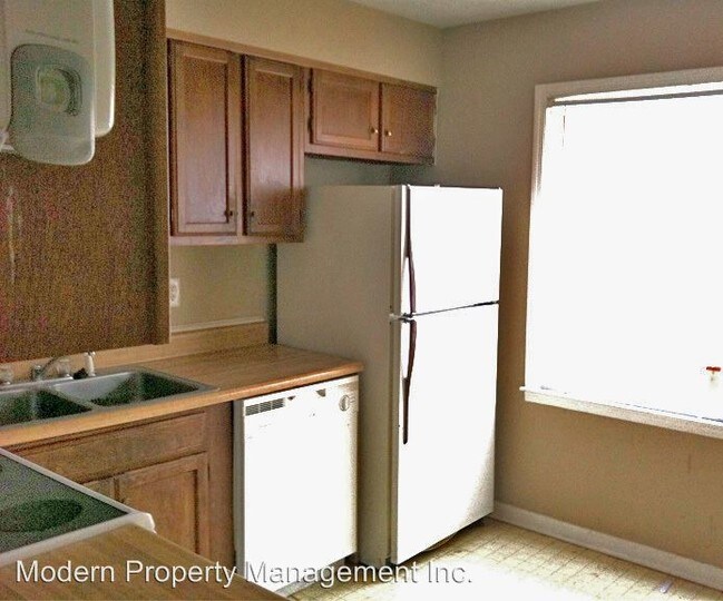 3744 Camelot Dr, Lexington, KY 40517 Condo for Rent in Lexington, KY