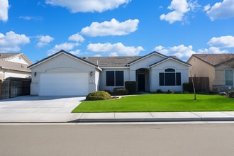 Building Photo - 2777 Stonecrest Way