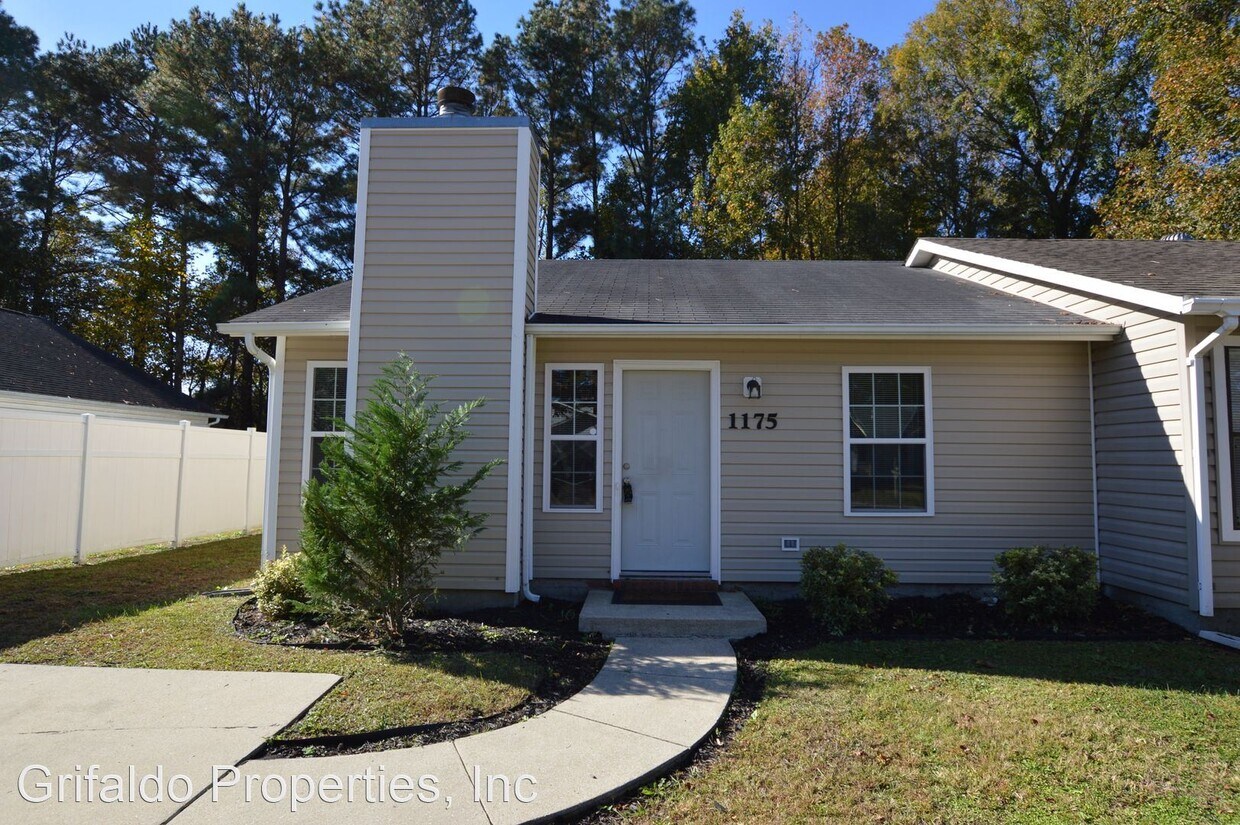 Primary Photo - 2 br, 2 bath House - 1175 Shroyer Circle