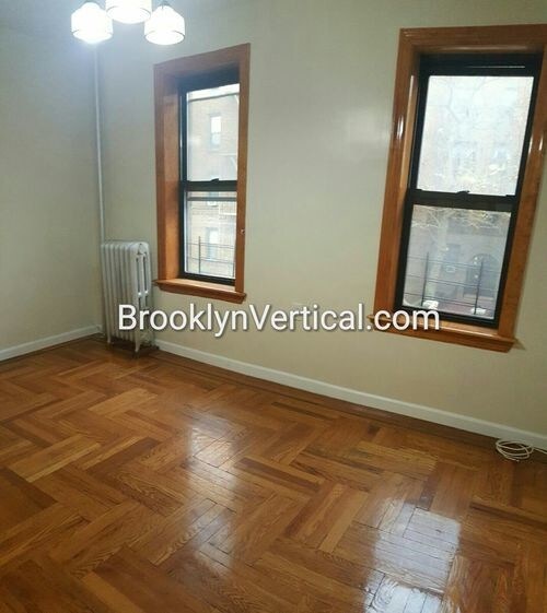 Foto del edificio - 3094 Brighton 5th St