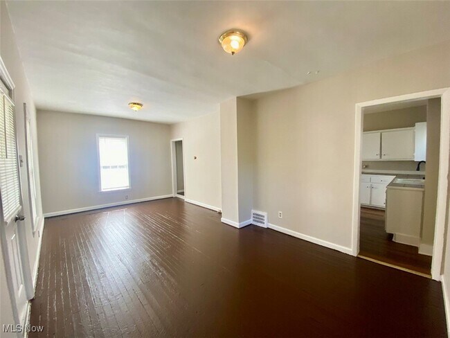 Foto del edificio - 328 Lease St