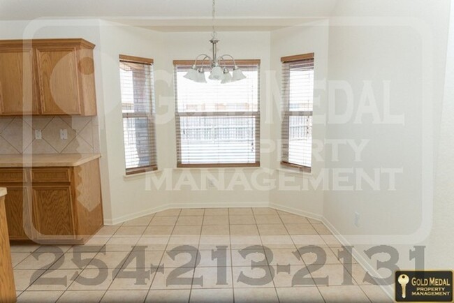 Foto del edificio - 3707 Salt Fork Dr