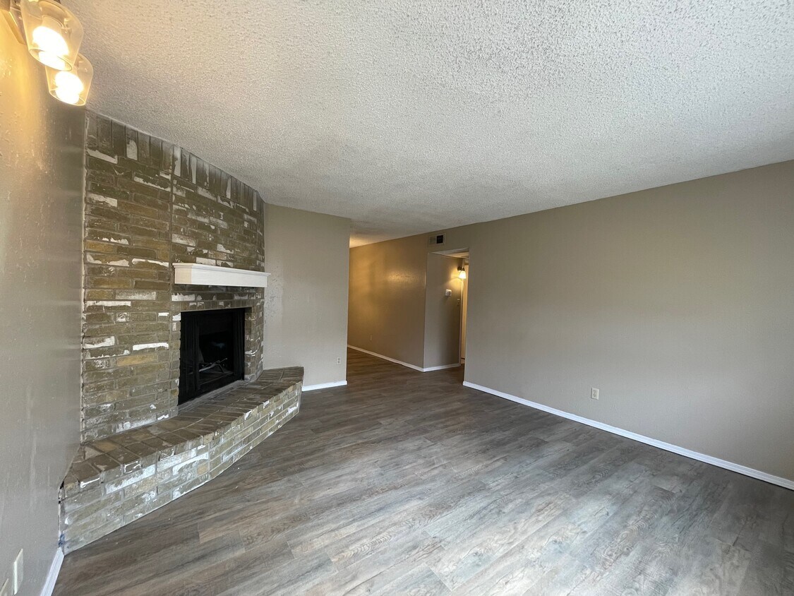 401 12th Ave SE Unit 227, Norman, OK 73071 Condo for Rent in Norman, OK