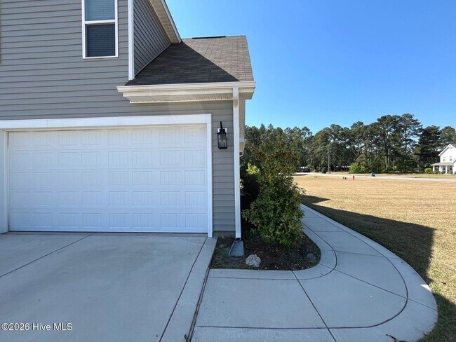 Foto del edificio - 158 Rocking Horse Ln