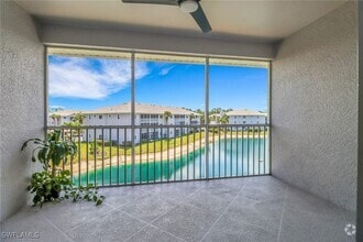 Building Photo - 7842 Regal Heron Cir