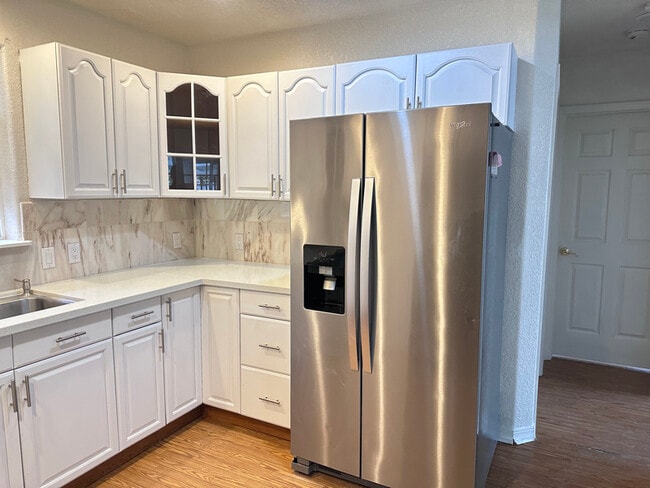 Photo - 3100 SE 122nd Ave Apartment