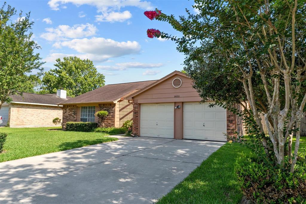 Foto principal - 2822 Wood Hollow Dr
