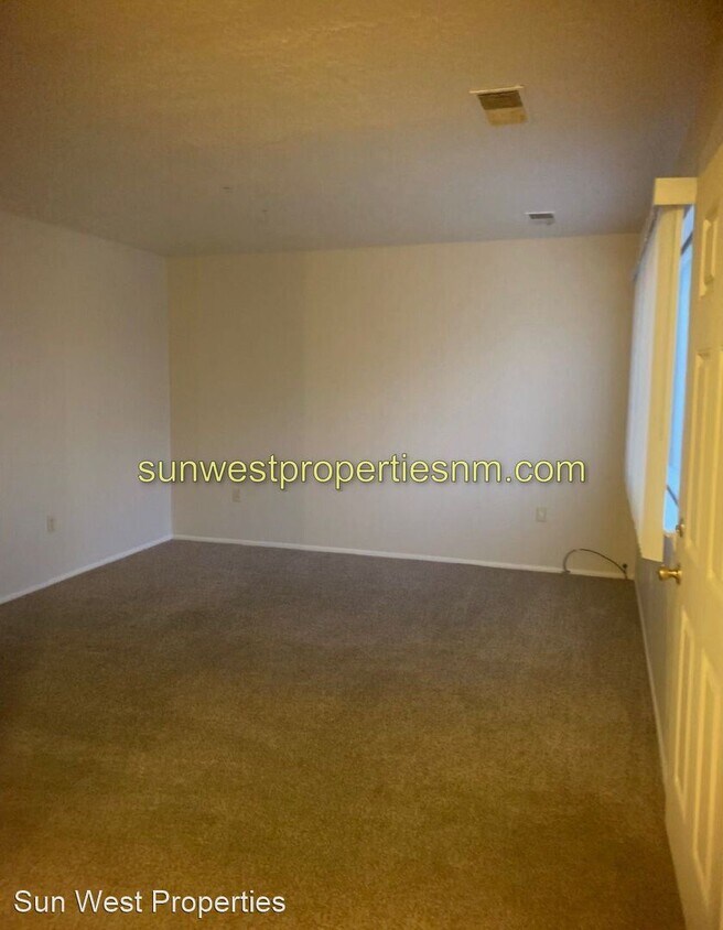 Primary Photo - 2 br, 1 bath House - 304 Rio Grande Ave.
