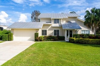Building Photo - 1947 NW Palmetto Terrace