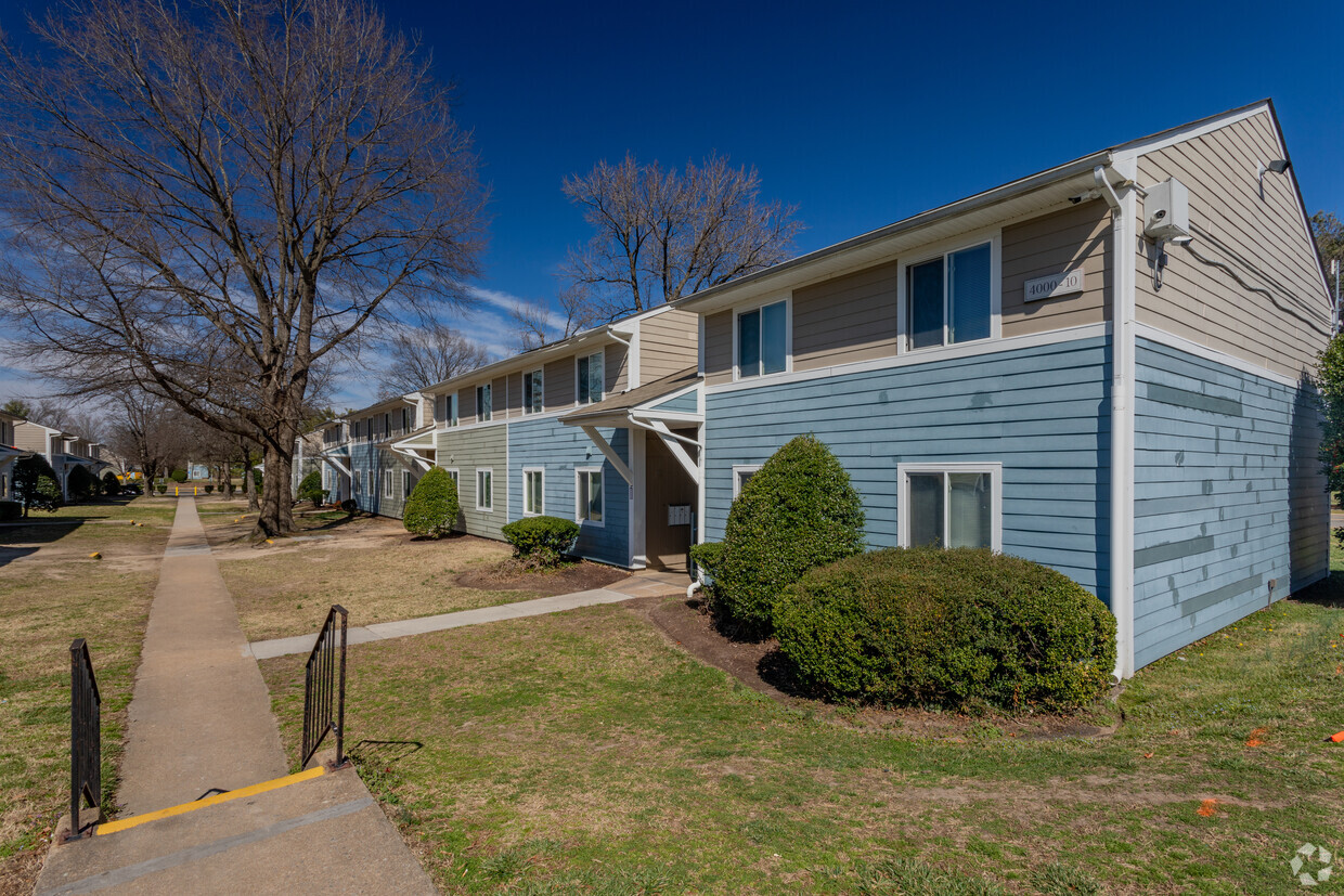 Primary Photo - Newman Village Apartments