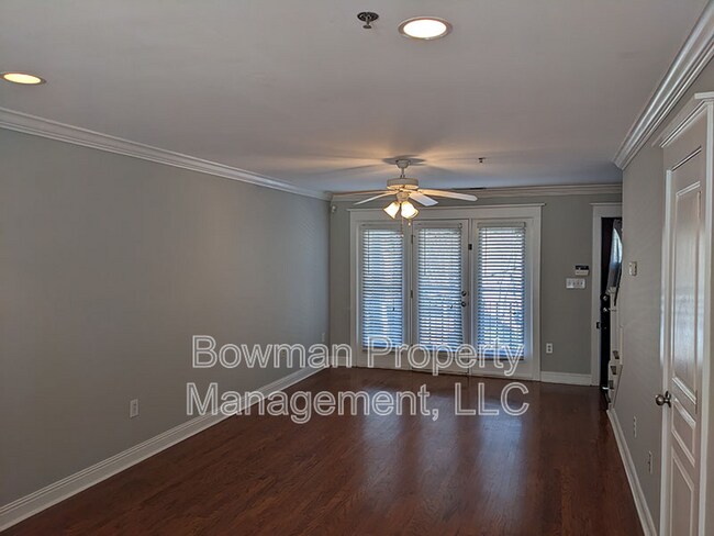 Building Photo - 660 S Barnett Shoals Rd