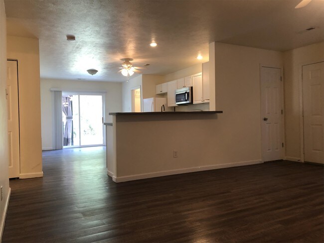 Building Photo - 2993 N Reed Station Rd