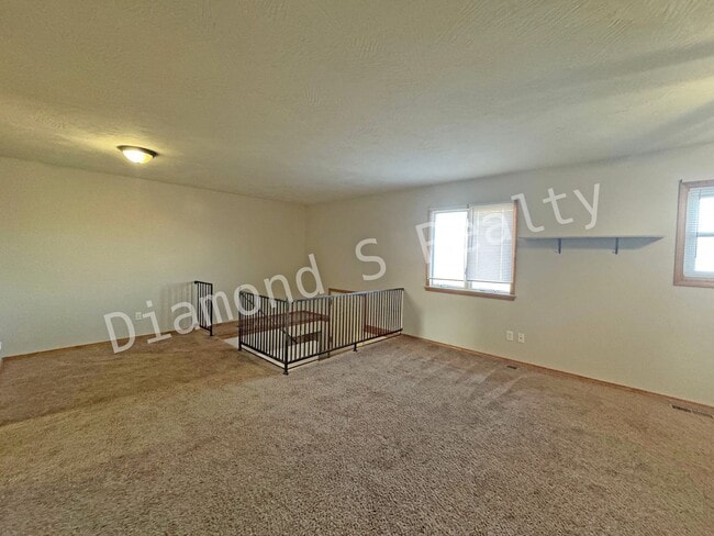 Building Photo - 1204 Flora St
