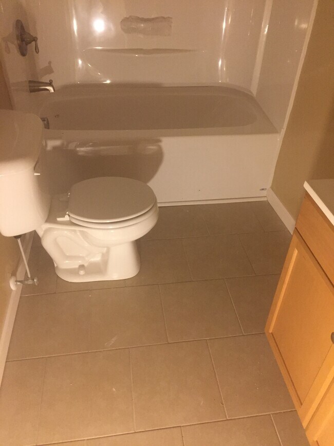 Foto del edificio - 5743 Aftonshire Dr