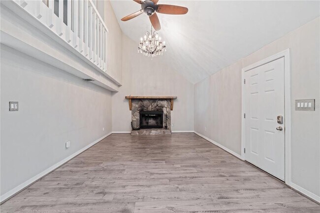 Foto del edificio - 6001 S Himes Ave