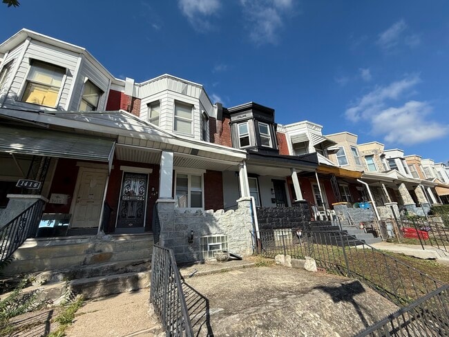 Photo - 1420 N Conestoga St Townhome