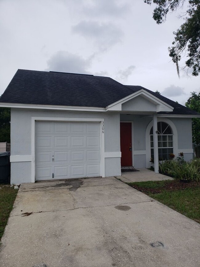 Building Photo - 3306 Queens Cove Loop