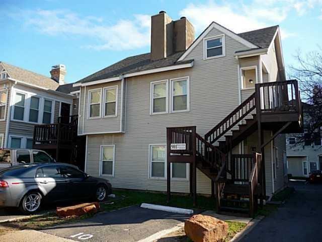 Primary Photo - 901 W 22nd St