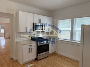 Building Photo - 1607 N 52nd St