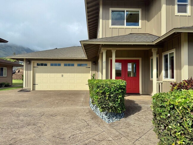 Foto del edificio - Newly Upgraded 4 Bedroom / 3 Bathroom Home in Waiolani Mauka!