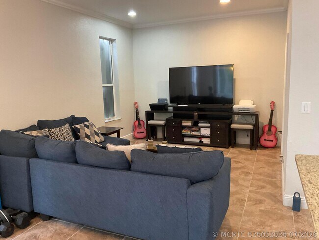 Foto del edificio - 6566 Spring Meadow Dr