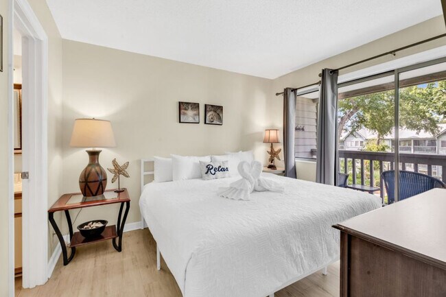 Foto del edificio - 983 Cayman Ct
