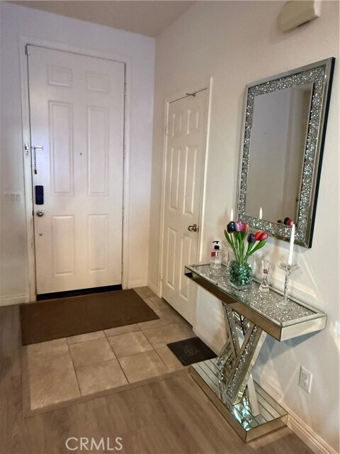 Foto del edificio - 12999 Red Cedar Way